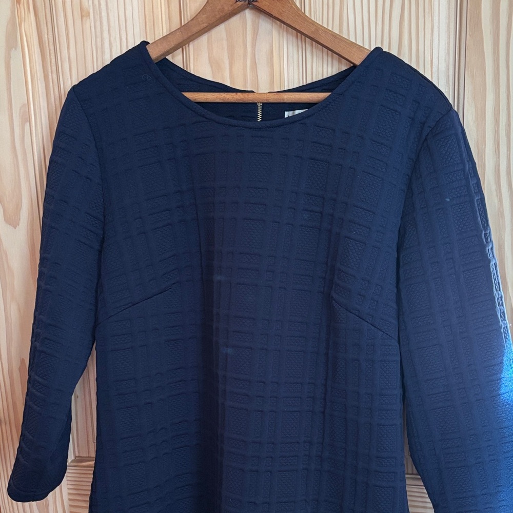 Neiman Marcus Textured Navy Long Sleeve Dress